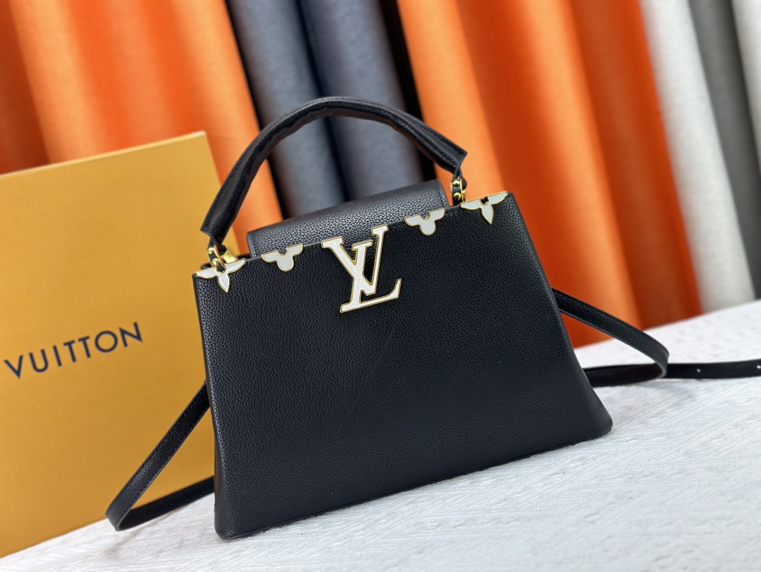 LV bag 722